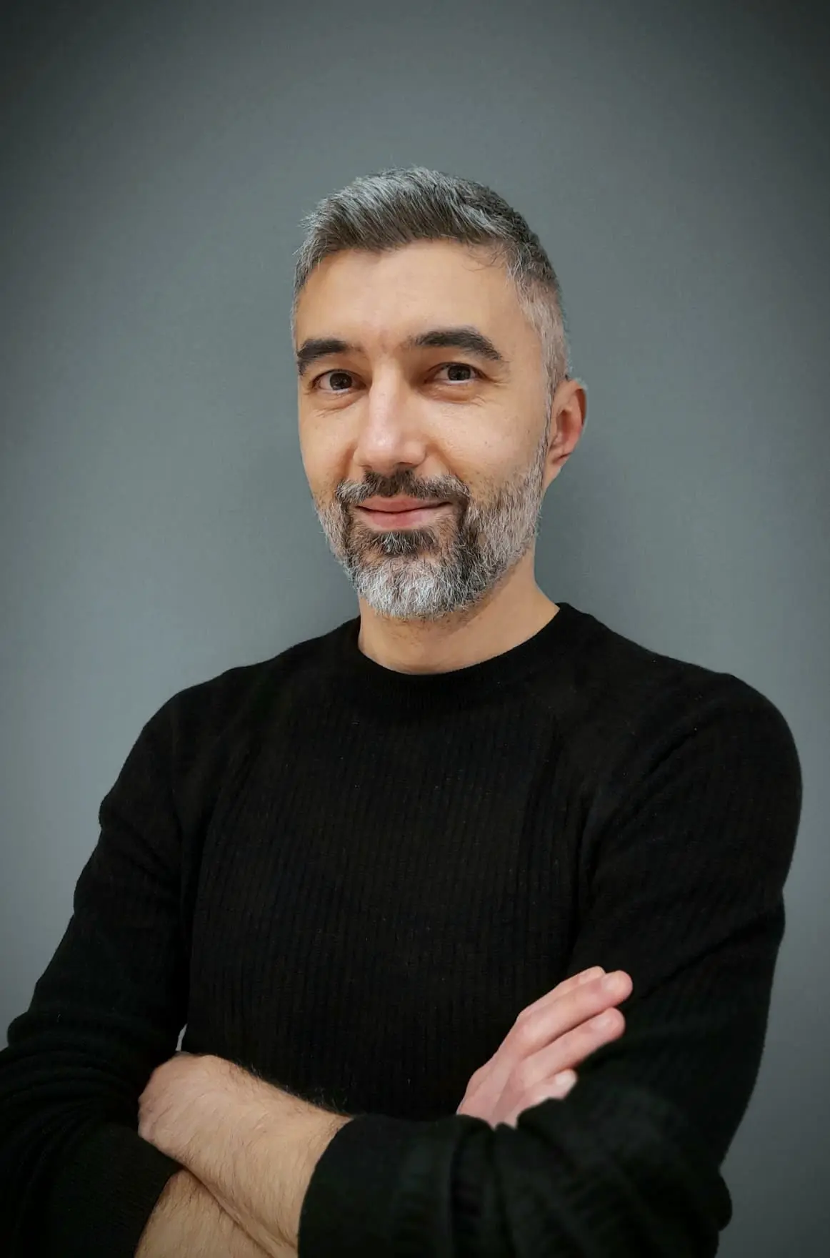 Portrait picture from Pastor Alin Tase